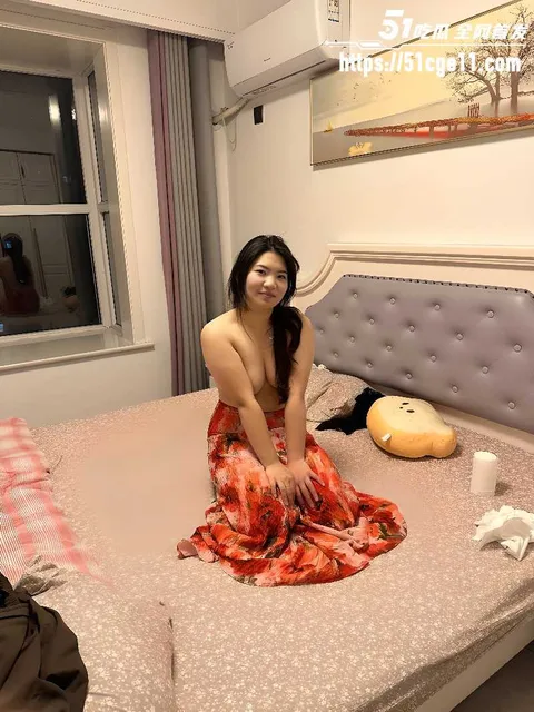 山东丰满美女 白艳娇 性爱合集 7 山东丰满美女 白艳娇 性爱合集 7