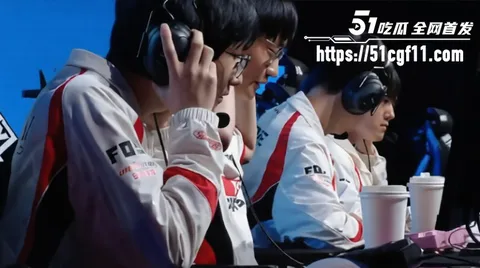 LPL第三赛段TES零封EDG 7 LPL第三赛段TES零封EDG 7